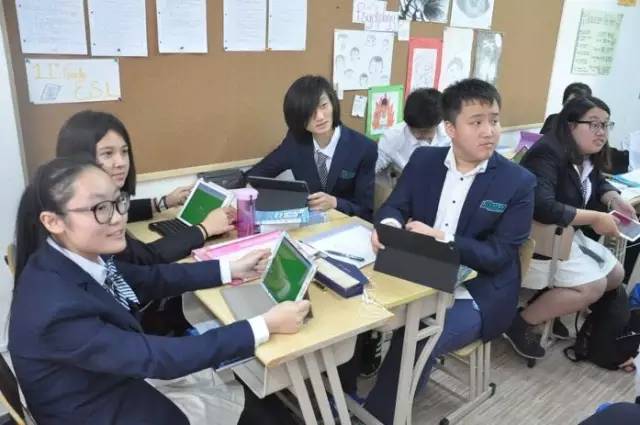 美國(guó)巴斯圖學(xué)校教學(xué)