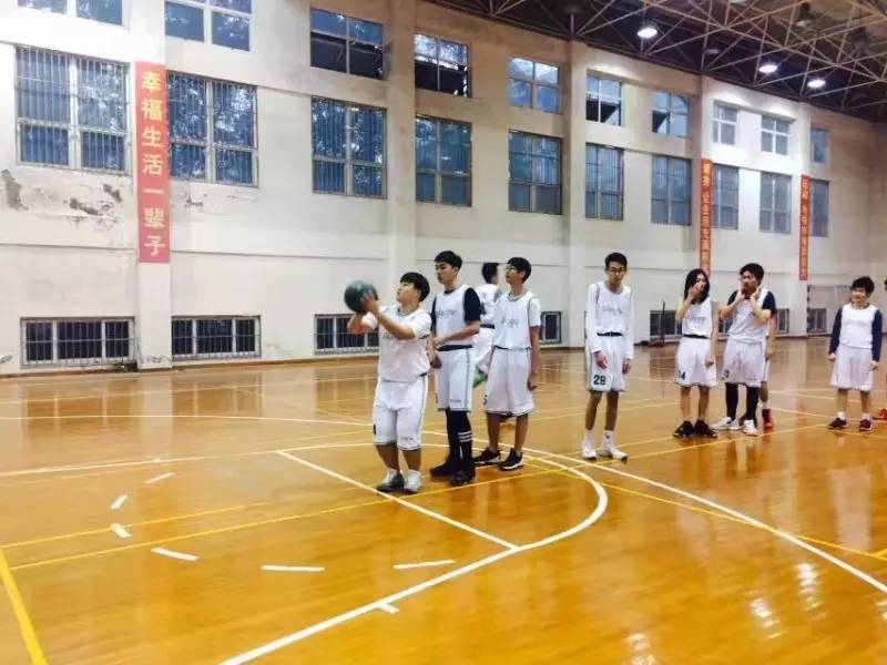 巴斯圖學(xué)校生活2